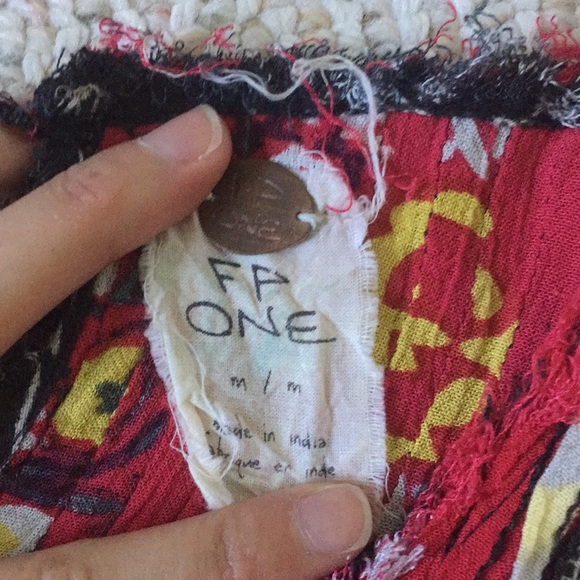 Free People top with open back, size medium - Picture 5 of 5